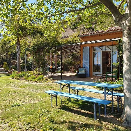 Вилла House With Garden And Sea View Ла-Лонд-ле-Мор Экстерьер фото