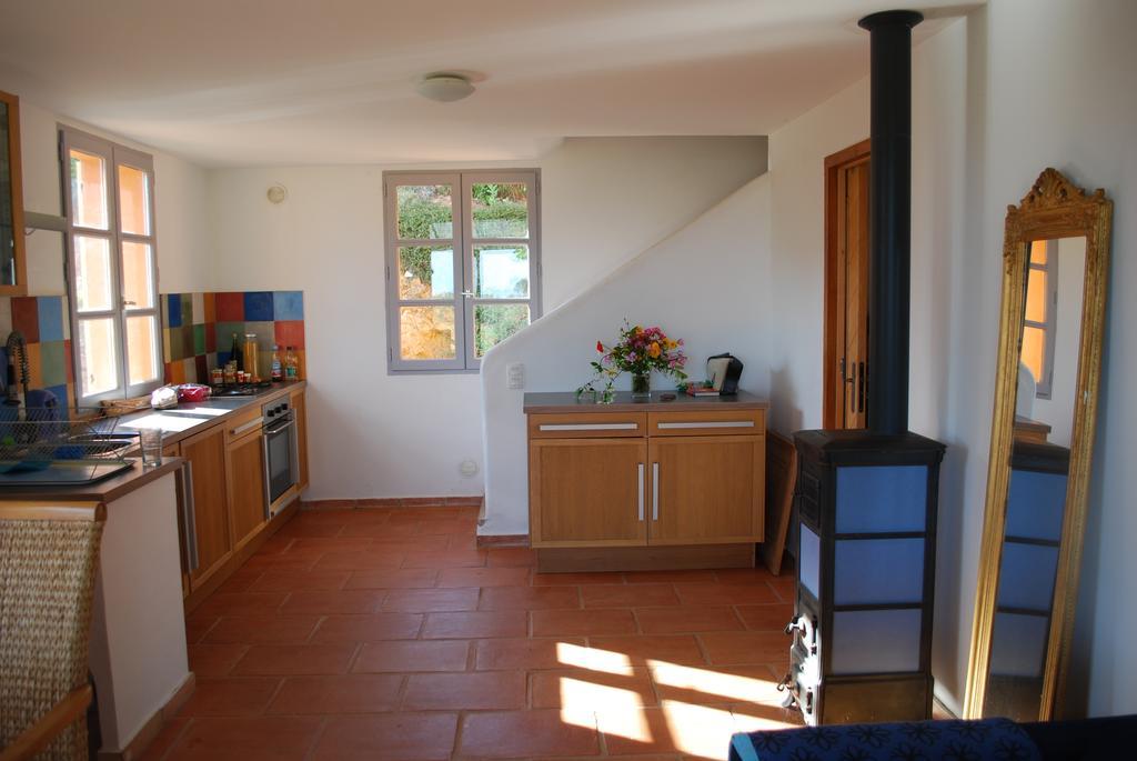 Вилла House With Garden And Sea View Ла-Лонд-ле-Мор Номер фото