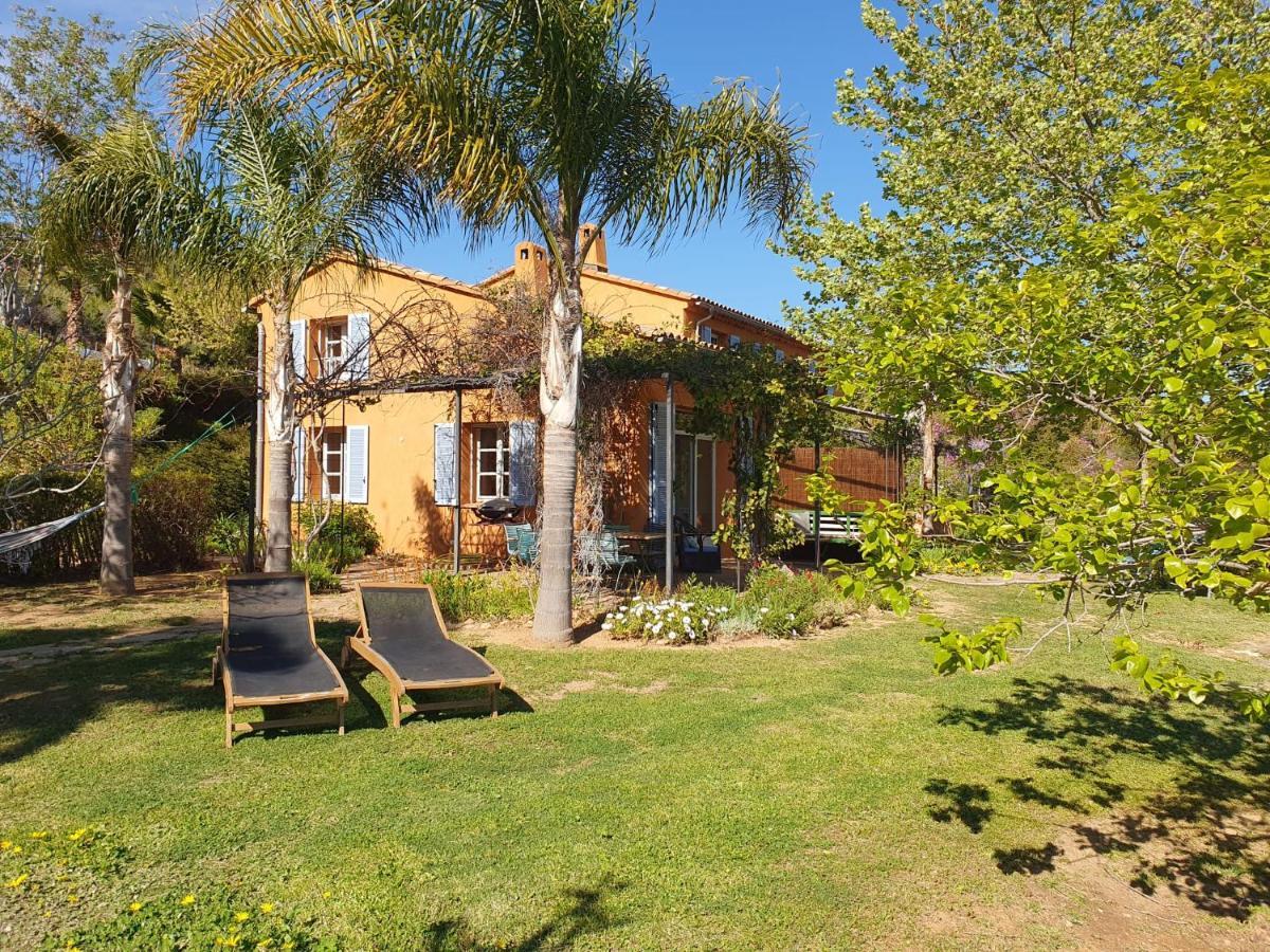 Вилла House With Garden And Sea View Ла-Лонд-ле-Мор Экстерьер фото